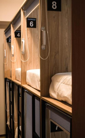 Lounge Capsule Hostel